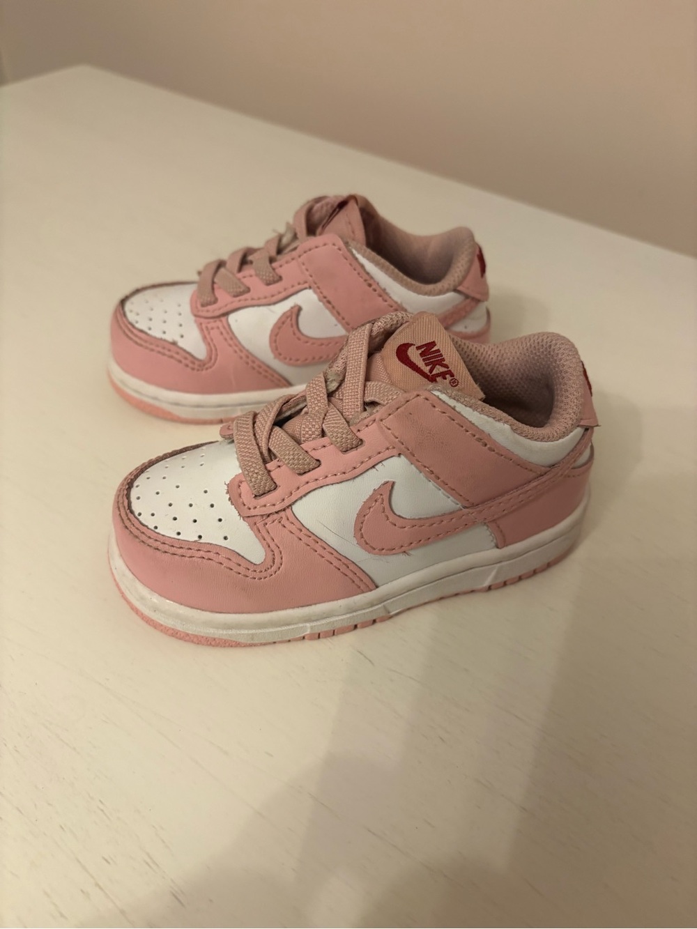 Nike Kids Pink & White Low-Cut Sneakers